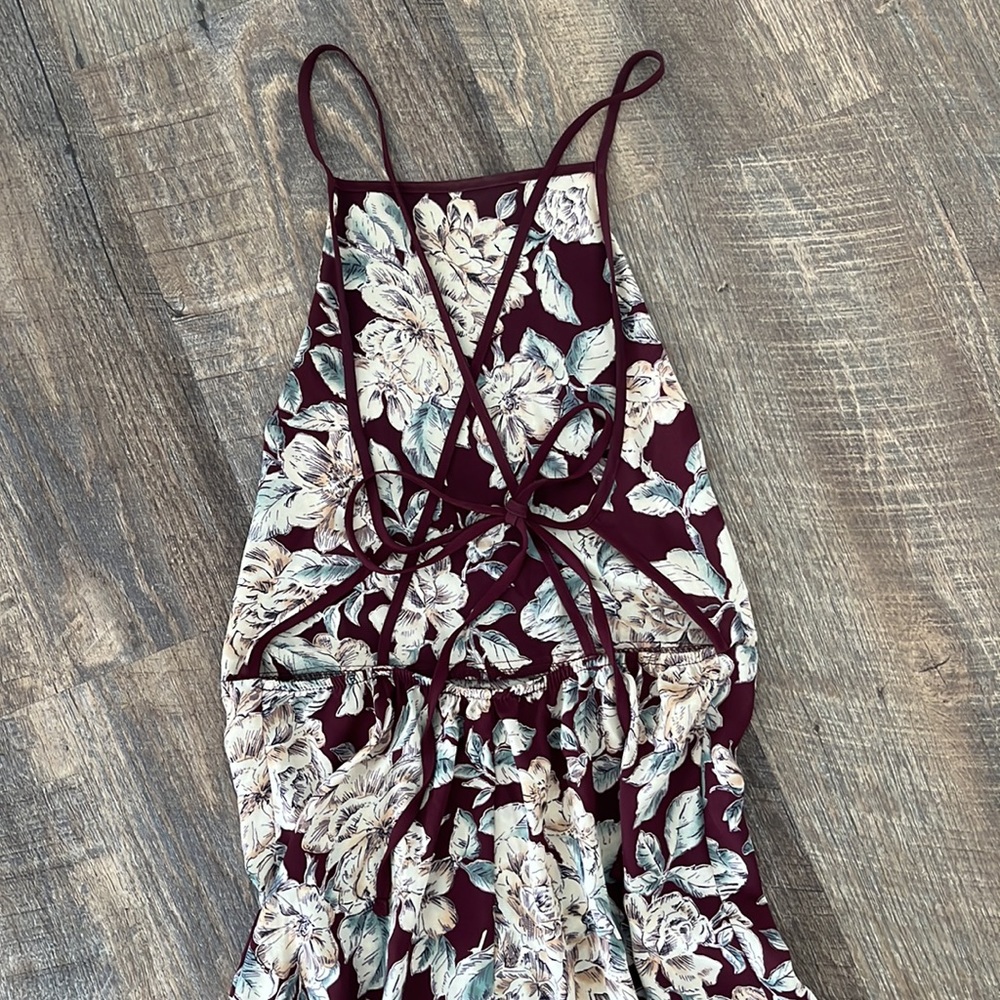Floral Backless Maxi Dress - Picture 3 of 6